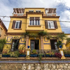 villa-alicia-guest-house.es-andalucia.com/